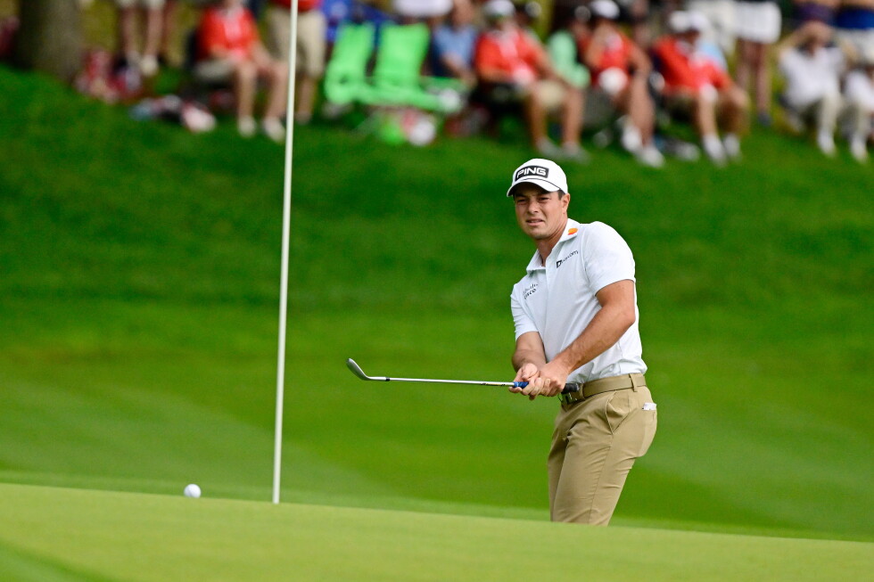 Hovland flips the script on Scheffler and takes the lead at Travelers Championship