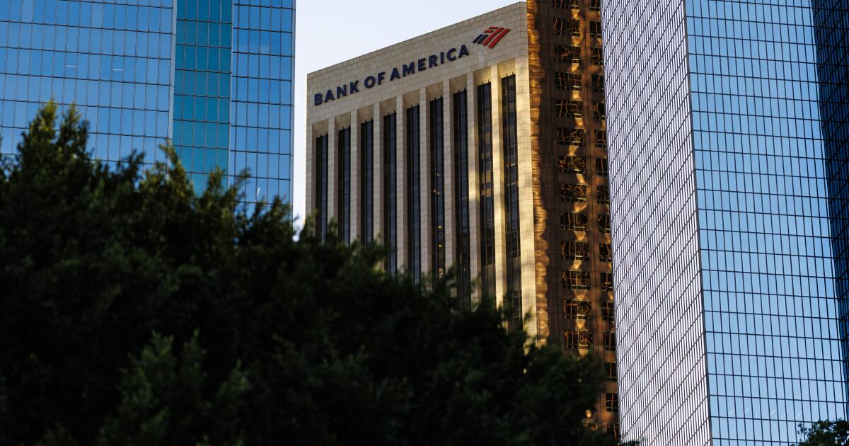 Capital Group buys Bunker Hill skyscraper