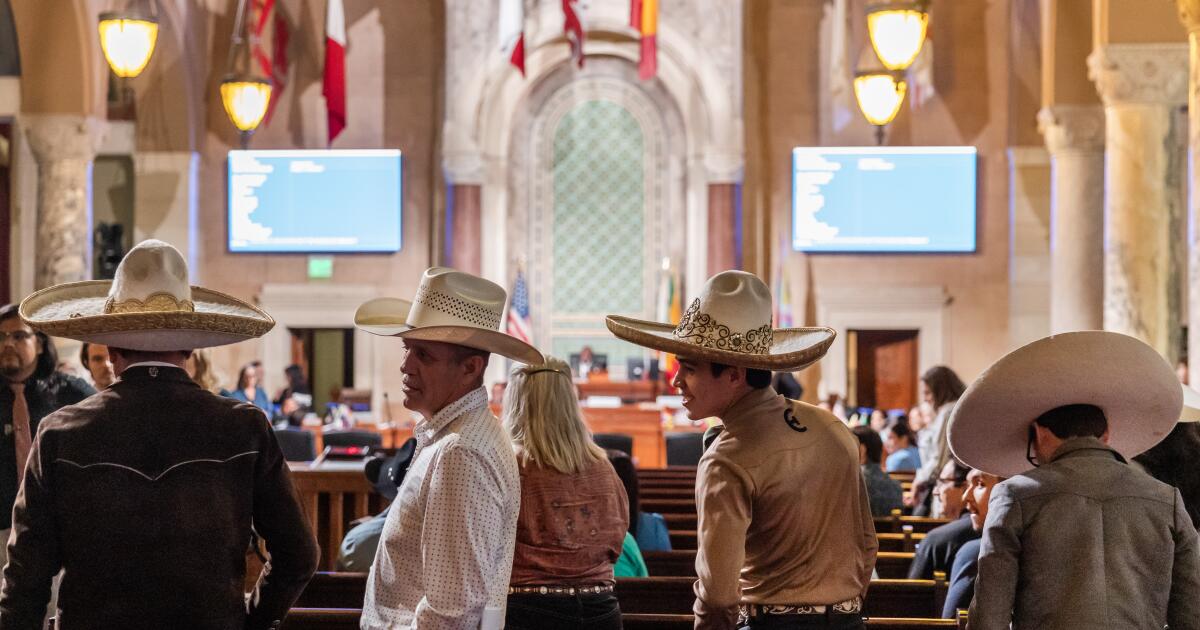 Battle rages at City Hall over proposed rodeo ban