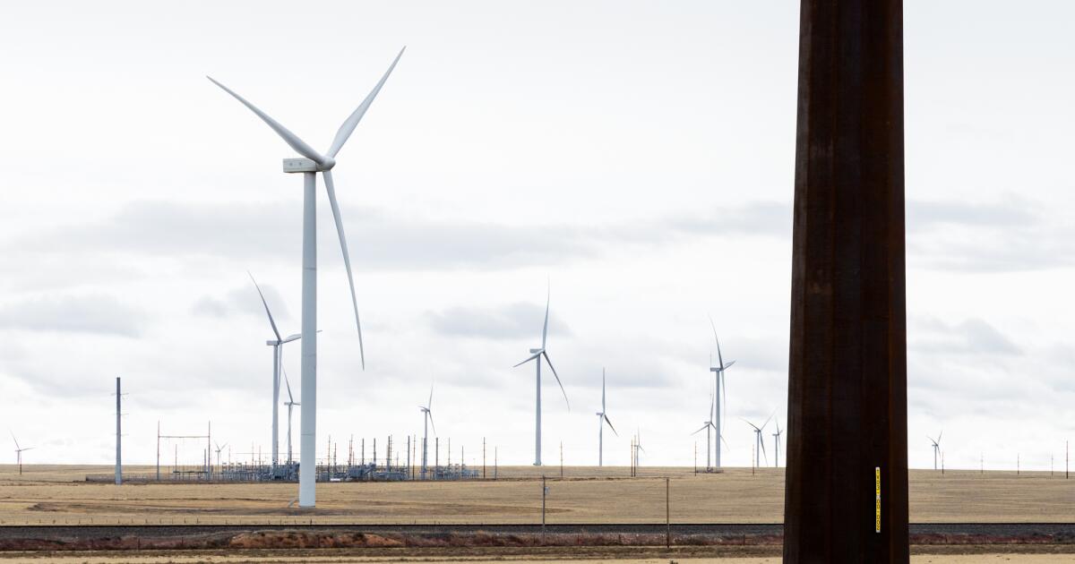 The largest wind project in U.S. history, SunZia, has begun powering California.