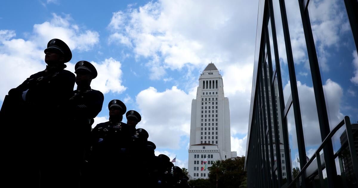 Police Commission fights to keep civilian oversight amid LAPD defiance