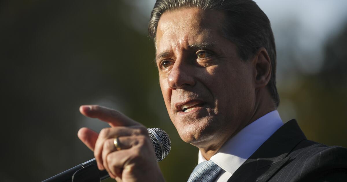 LAUSD Supt. Carvalho threatened with dismissal before he resigned