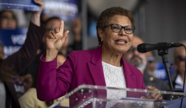 Why the L.A. mayoral runoff is about to be a 'knife fight'