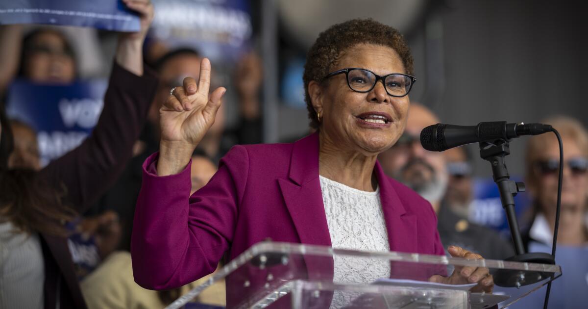 Why the L.A. mayoral runoff is about to be a 'knife fight'