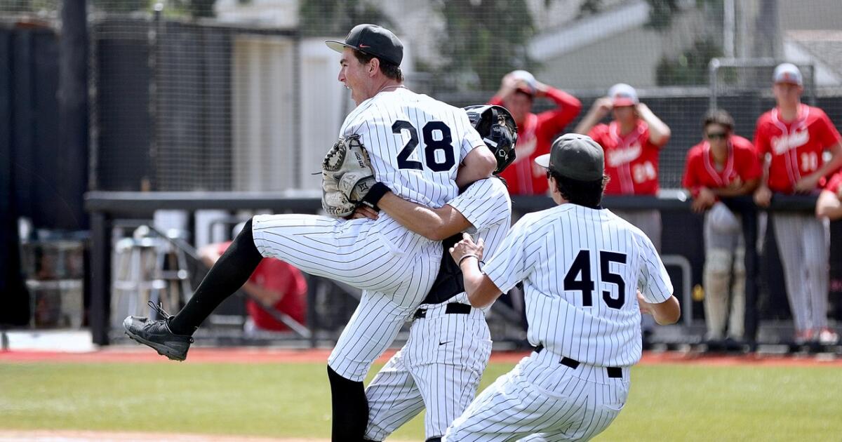 Jared Grindlinger caps off Huntington Beach High career with a title
