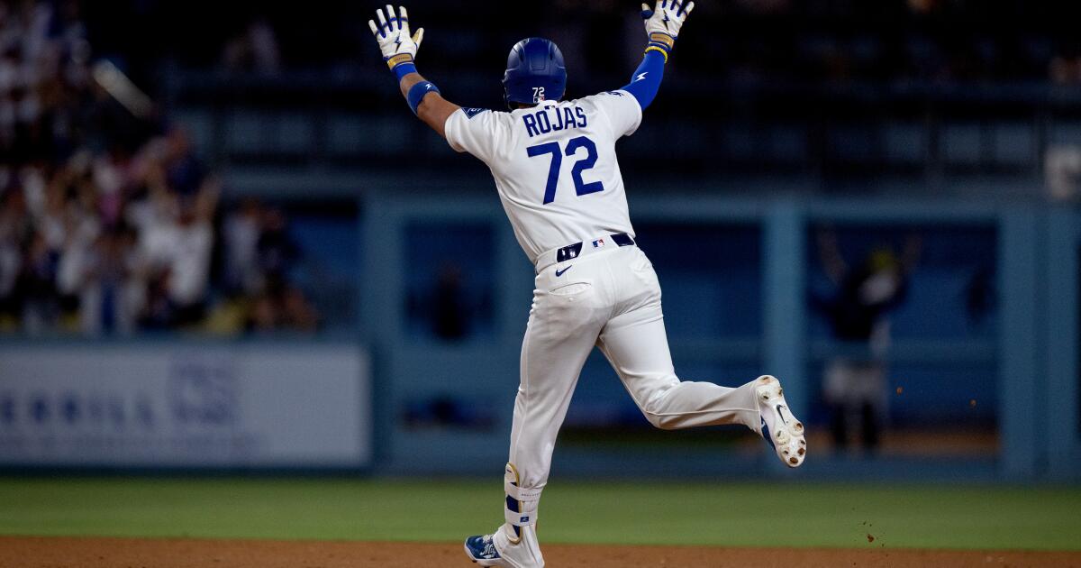 Miguel Rojas is the man for the Dodgers again