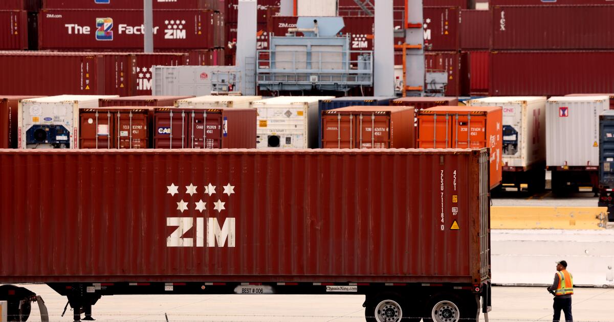 Communities, officials clash over a proposed truck parking lot near the Port of Los Angeles