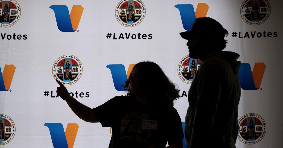 The final 2? California waits to see who advances in governor's race