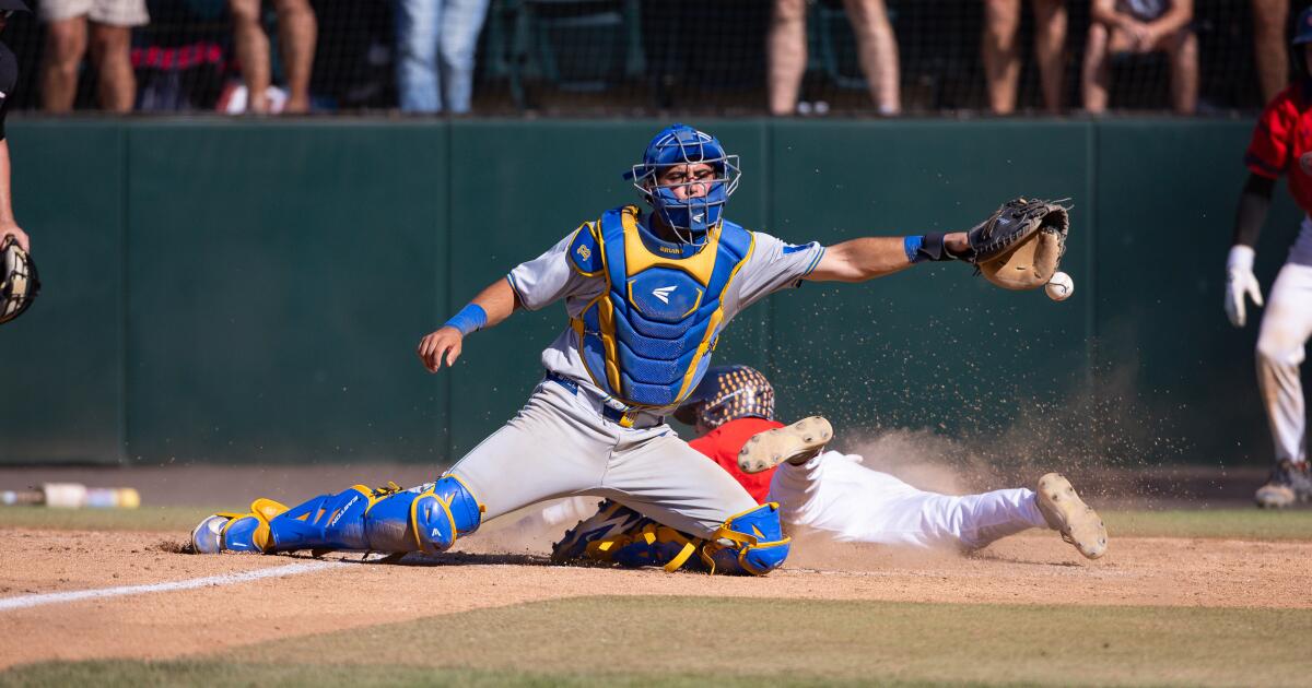 No. 1 national seed UCLA baseball eliminated by Saint Mary's