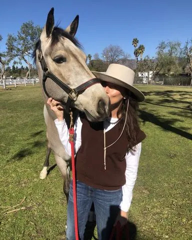 Mia SaraCredit: Mia Sara/Instagram