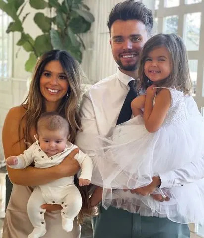 Tate Paul, Taylor Frankie Paul, and their children, Indy May Paul and Ocean PaulCredit: Taylor Frankie Paul/Instagram