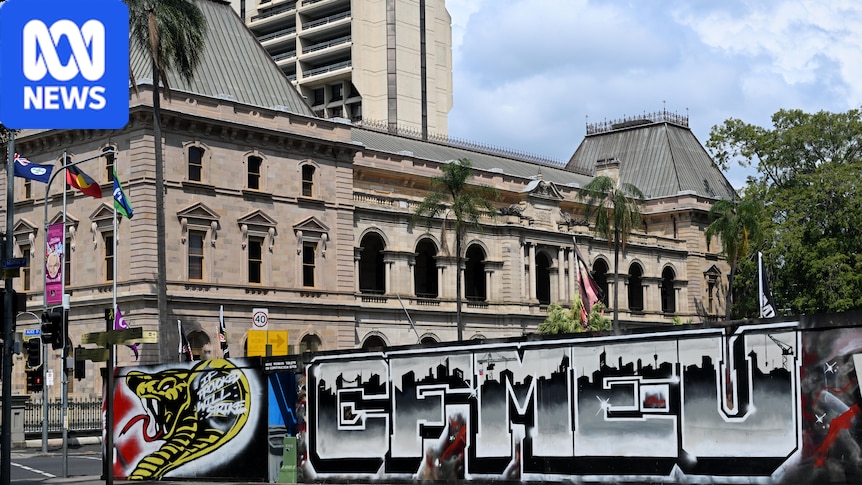 Former CFMEU organiser urinated on worksite floor amid standards dispute, inquiry hears