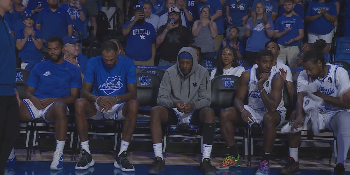 La Familia’s late rally lifts the Kentucky Alumni team 70-66 over Boeheim’s Army