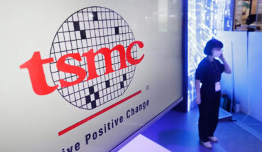 TSMC raises capex and revenue forecast, highlighting growing AI chip demand