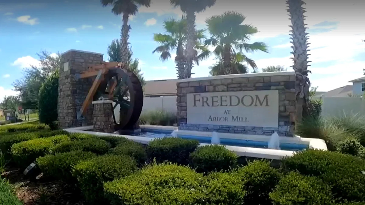 A Jacksonville Woman Inherited a Home in a 55+ Community. The HOA Says She Can’t Live There.