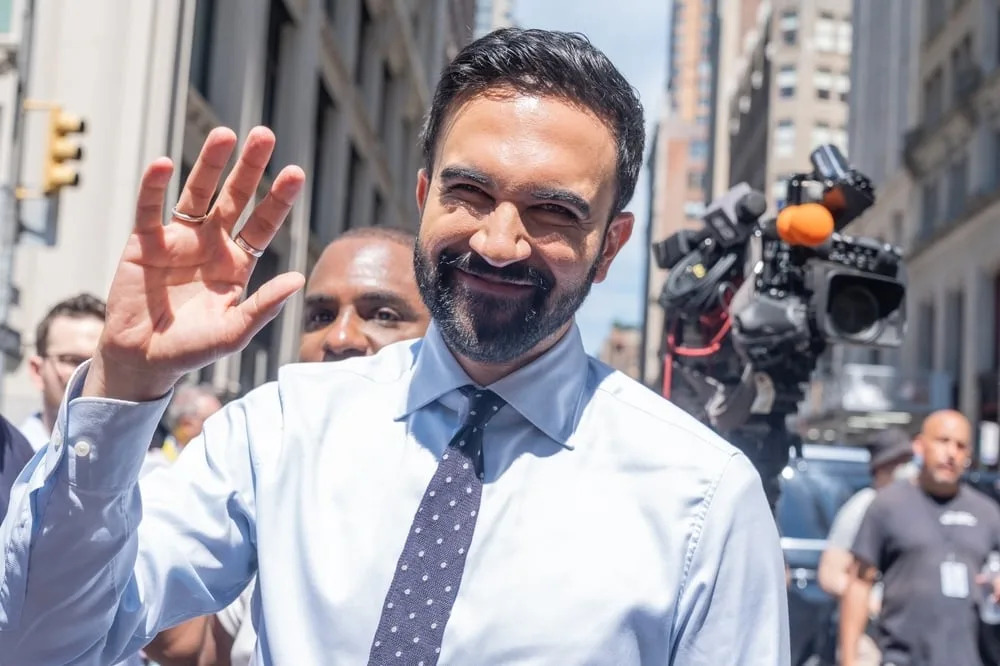 Mamdani's Pied-À-Terre Tax Is Now Real— NYC Mayor Tells Owners of Luxury Second Homes Worth Over $5 Million: 'You've Got Mail'