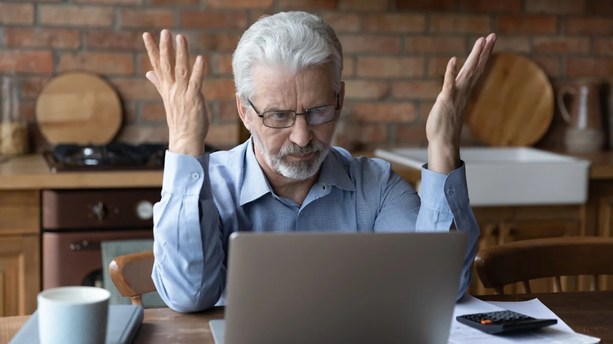 A 70-year-old blew through one-third of his $3 million nest egg in 3 years — financial advisors say he needs to act now