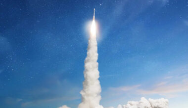 SpaceX Might Be the Most Valuable Money-Losing Company in Market History. Should Investors Care?