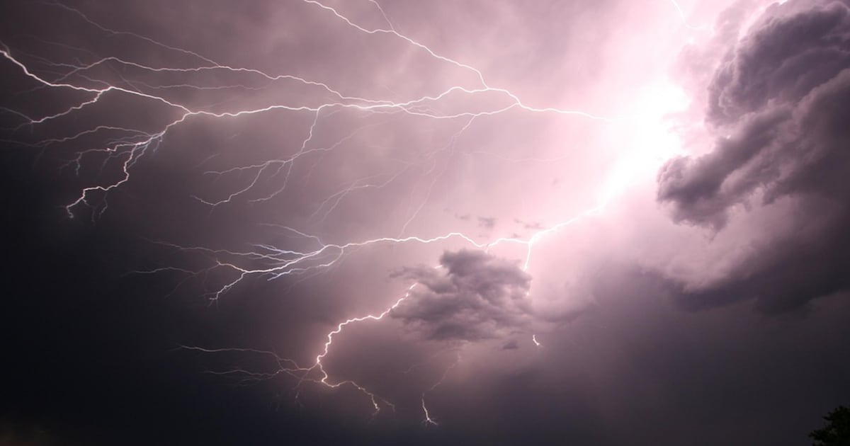 Man struck by lightning while doing yardwork in Jacksonville
