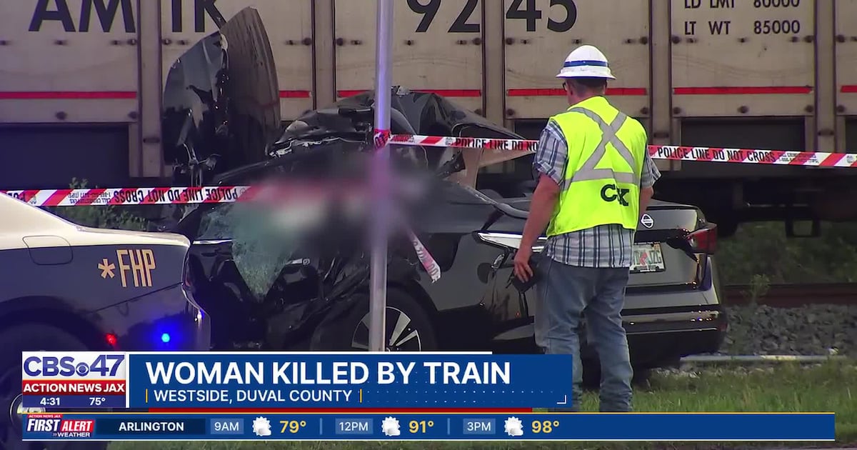 Jacksonville woman dies after car hit by Amtrak train; ‘I held her hand,’ witness said – Action News Jax