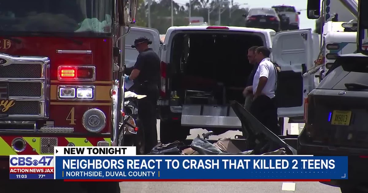 Neighbors react to crash that killed two teens, injured others on Edgewood Avenue