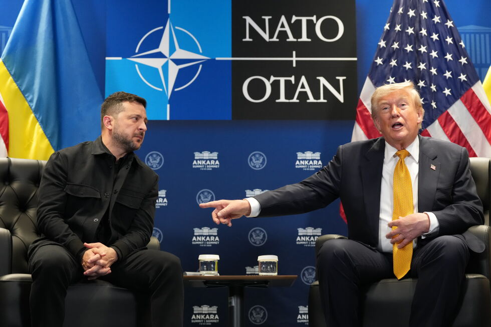 Zelenskyy says he and Trump had 'good meeting' before Graham funeral