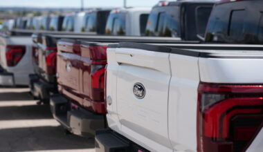 Need backup power? Automakers want you to use their vehicles in your driveway