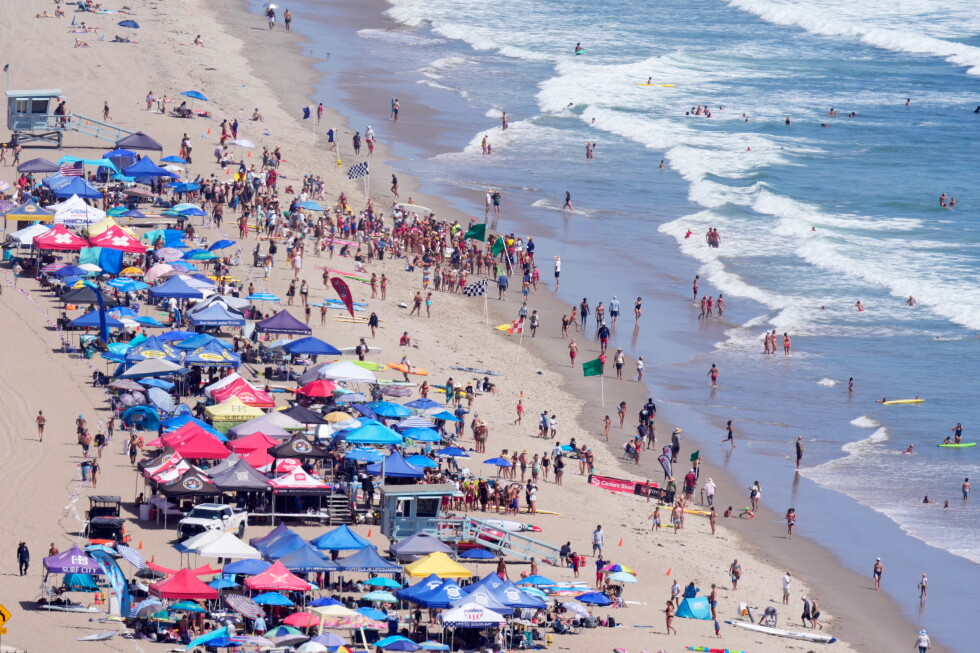 Central US swelters under extreme heat warning with little overnight relief