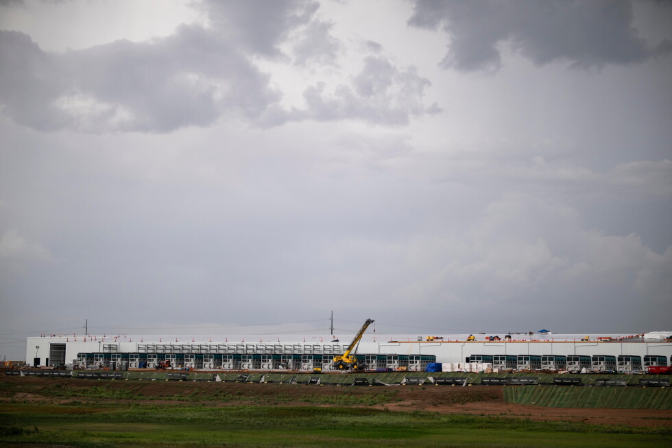 Trump expands voluntary pledge to curb data center utility costs