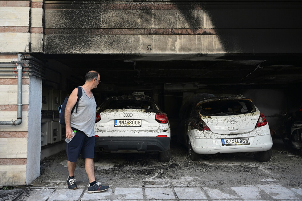 Firebomb attacks in northern Greek city injure 5, including one critically