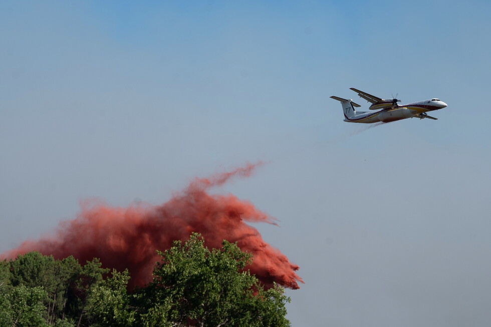 Wildfires near Madrid and in southwestern France force over 80,000 to evacuate