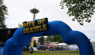 Two people die and 5 wounded in shooting at Seattle food festival