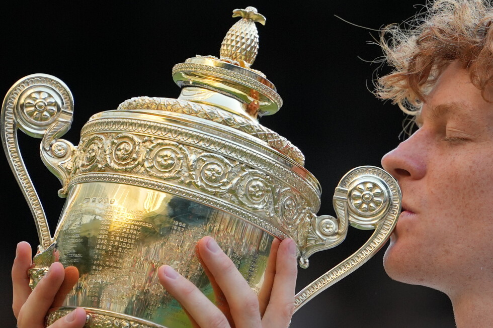 Jannik Sinner beats Alexander Zverev to win Wimbledon again and move on from French Open meltdown