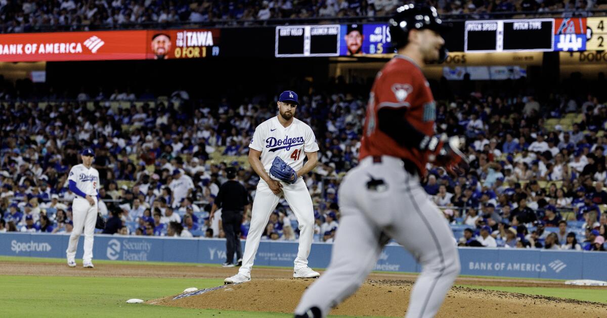 Dodgers plagued by pitching struggles, mistakes in loss to Arizona