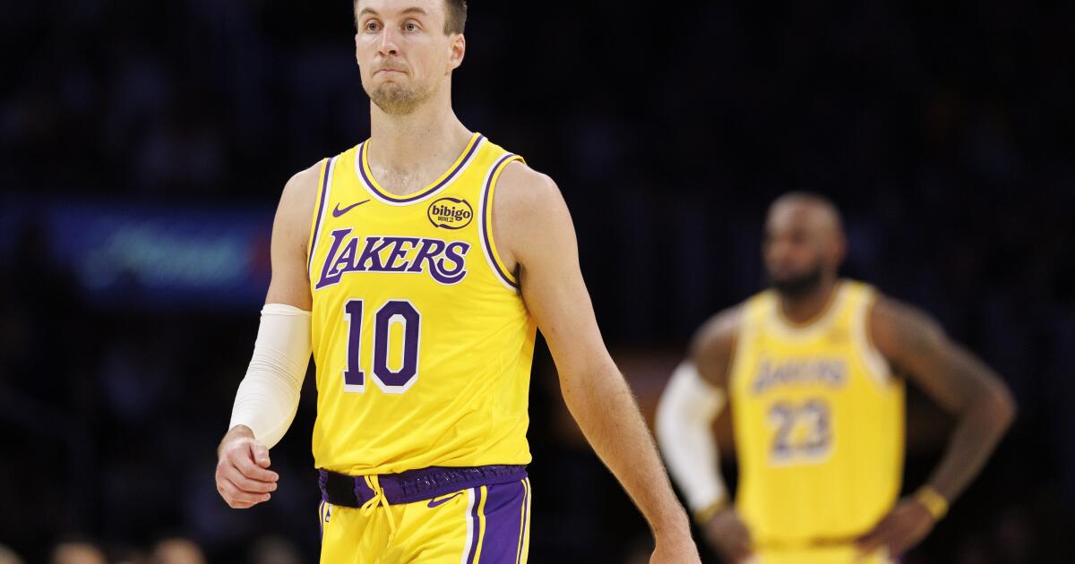 Luke Kennard leaves Lakers for two-year deal with Phoenix Suns