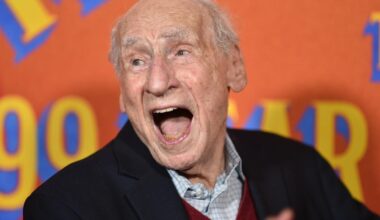 Mel Brooks made it to 100. I'm not sure I want to be around that long