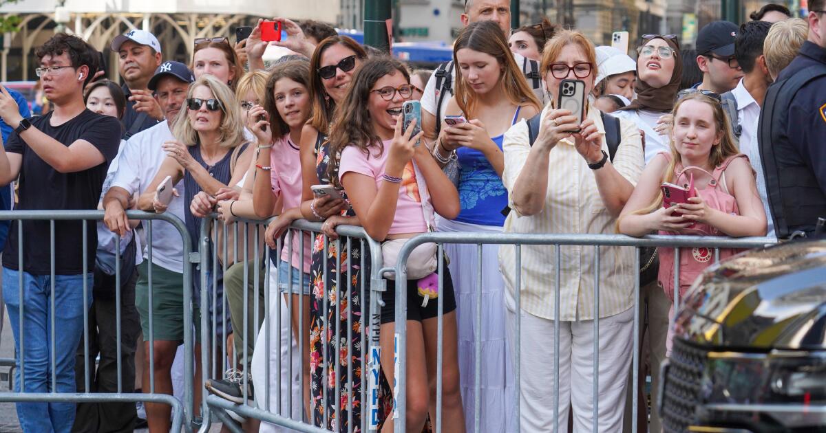 Taylor Swift-Travis Kelce wedding: Fans flock to Madison Square Garden for NYC nuptials