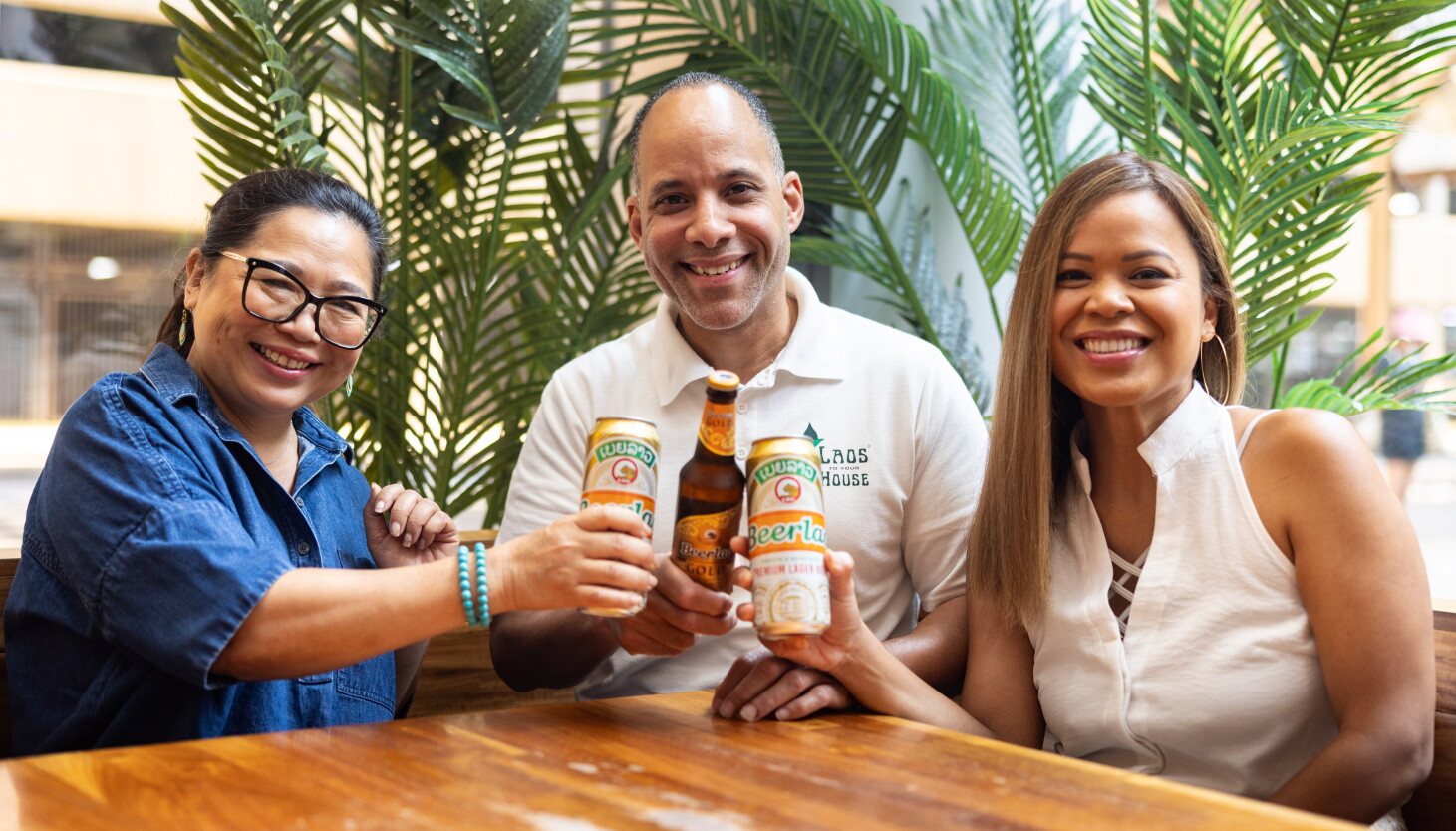 Laos' famous beer brand Beerlao makes a splash in the Midwest