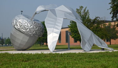 CLC unveils new sculpture - Brainerd Dispatch