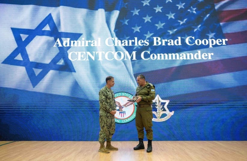IDF Chief of Staff Lt.-Gen. Eyal Zamir presents US CENTCOM commander Adm. Brad Cooper with a gift during a meeting with senior IDF commanders on August 10, 2026.