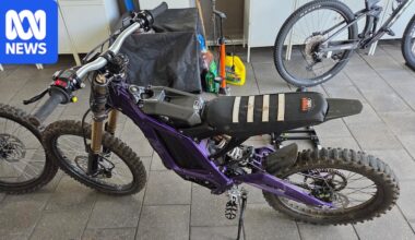 Police arrest six teenage e-bike riders after pursuit in Adelaide