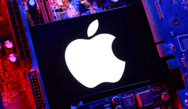 Apple is growing without the AI spending spree engulfing Big Tech: Chart of the Day