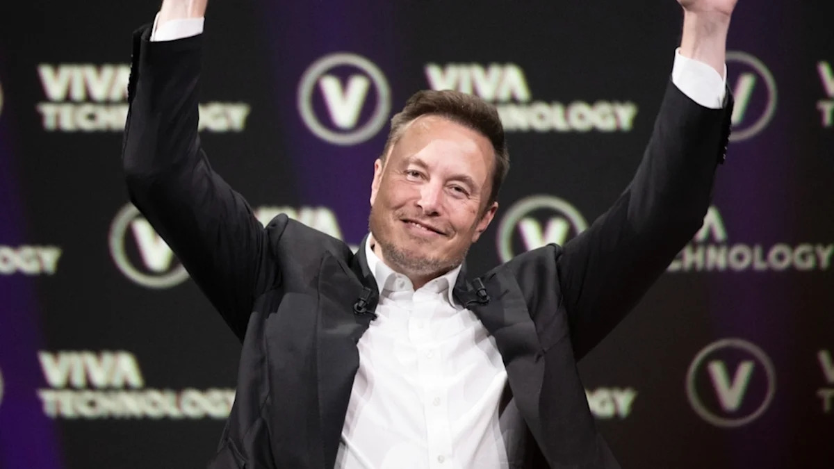 Elon Musk says SpaceX will hit $1 trillion in revenue by 2030 and build factories on the moon