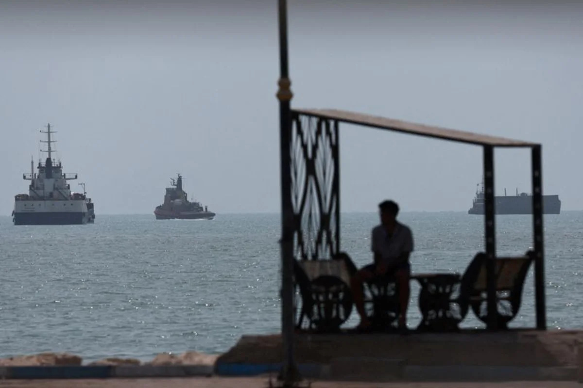 Oil rises as US, Iran resume military attacks