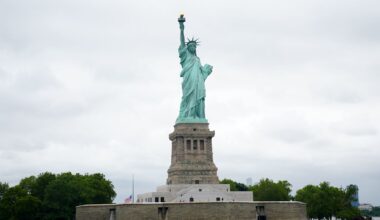 NYPD arrests NYC man after boating accident kills 2 off Liberty Island