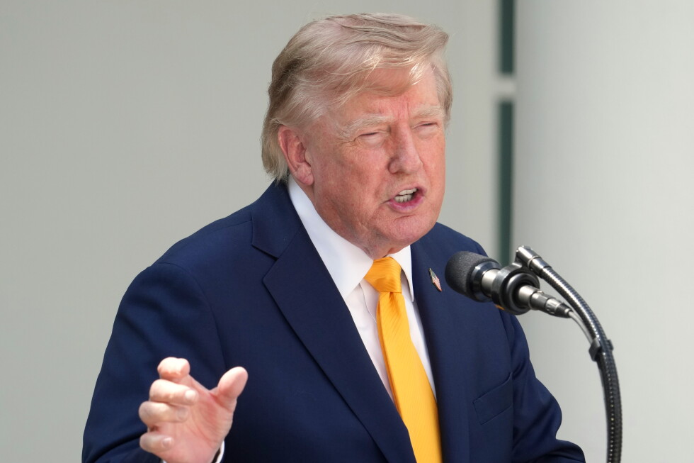 Trump considers changing Lake Ontario to “Lake America” as trade war with Canada heats up