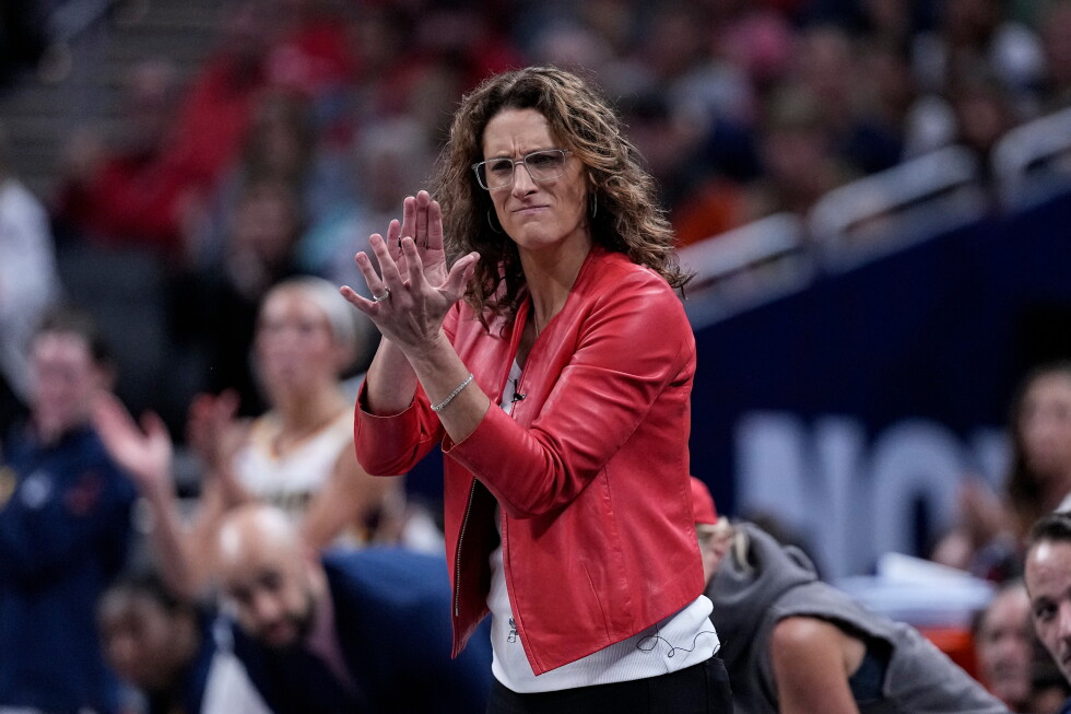 Fever coach White says divisiveness 'will not win' during pregame rant