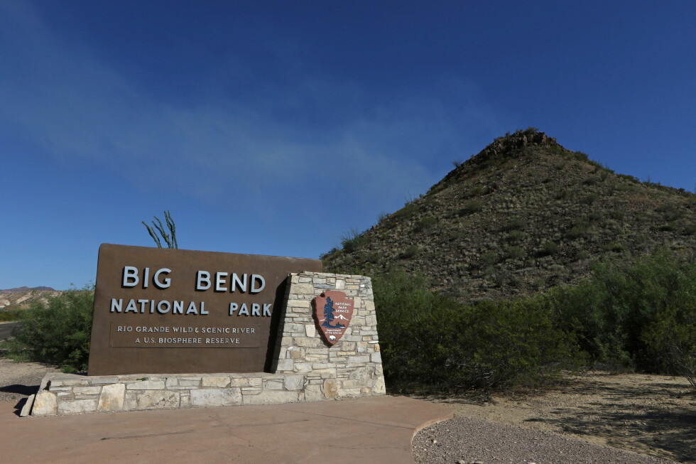 Trump administration briefly pausing Big Bend National Park border construction