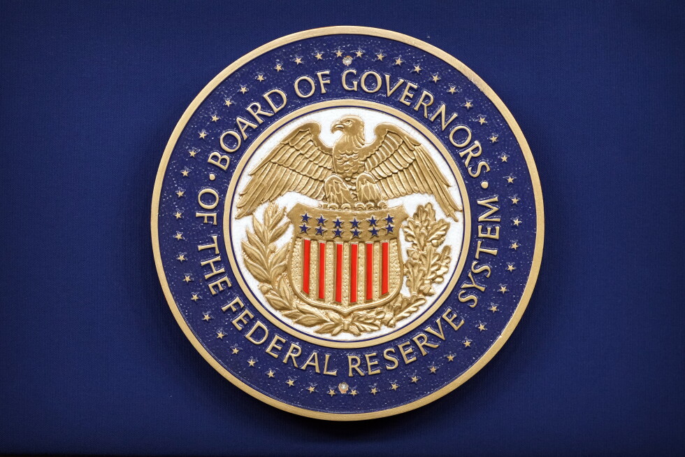 America In Focus: Fed officials eye higher rates; unemployment claims fall