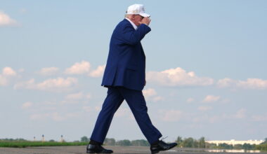 After talks with Iran fizzle, Trump turns back to sanctions